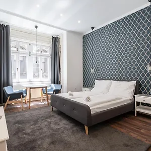 zichy-boutique-apartments-best-location-by-bqa.inbudapesthotels.com/